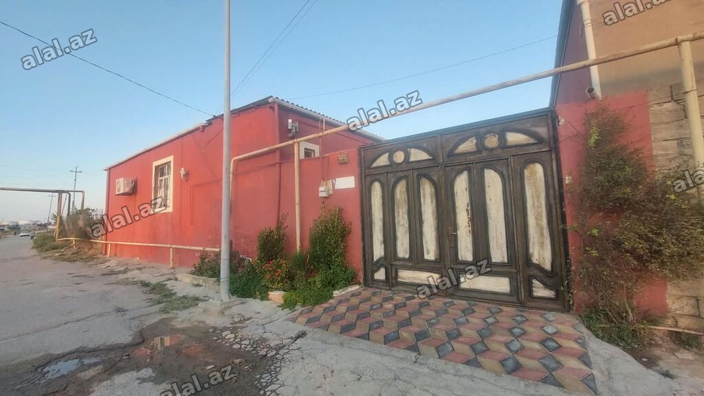 4 otaqlı, 100 kv. m, Kredit yoxdur, Orta təmir