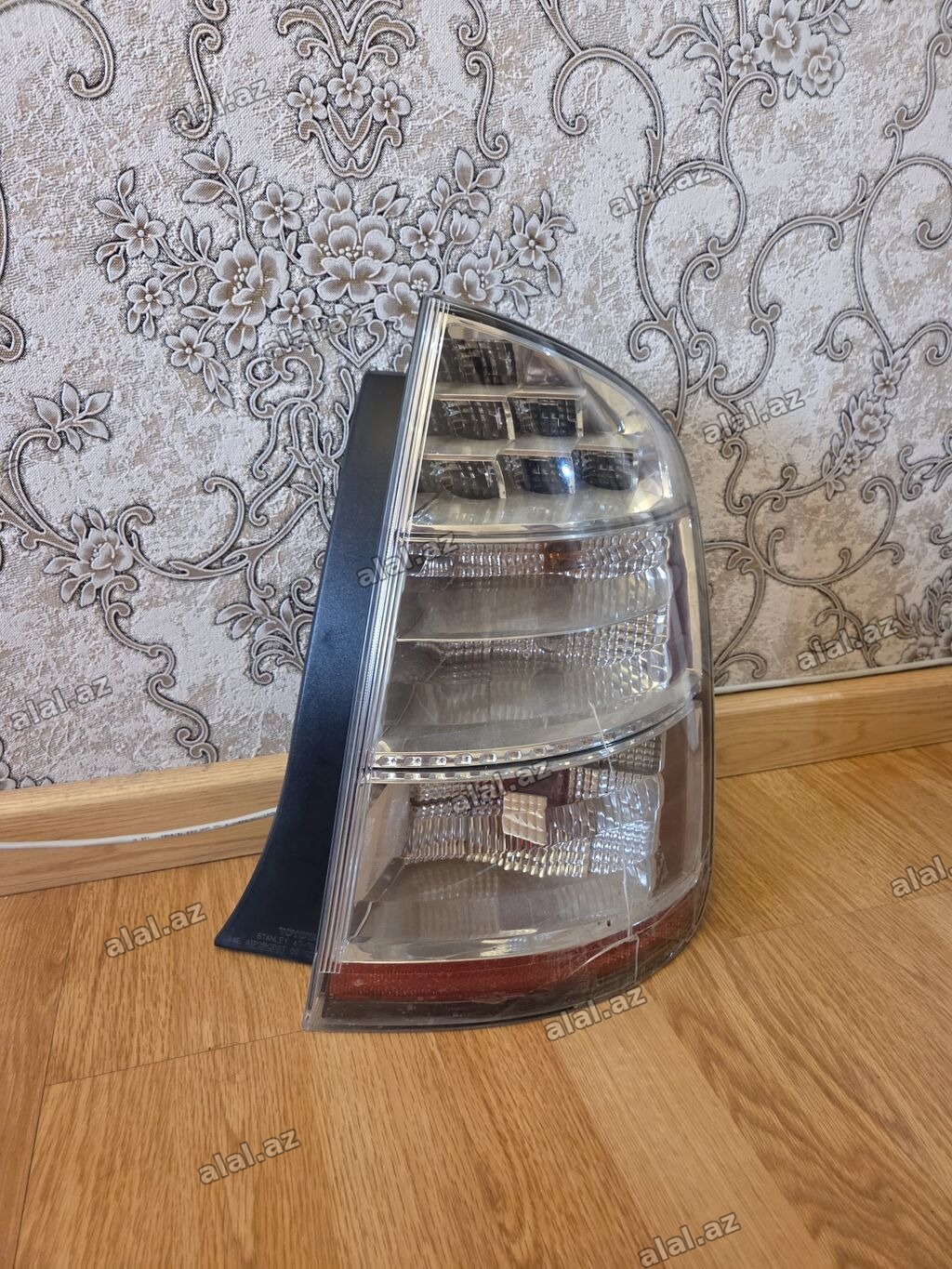 Original 100% ustden cixma toyora prius 20 kuzanin stopu. 100-110