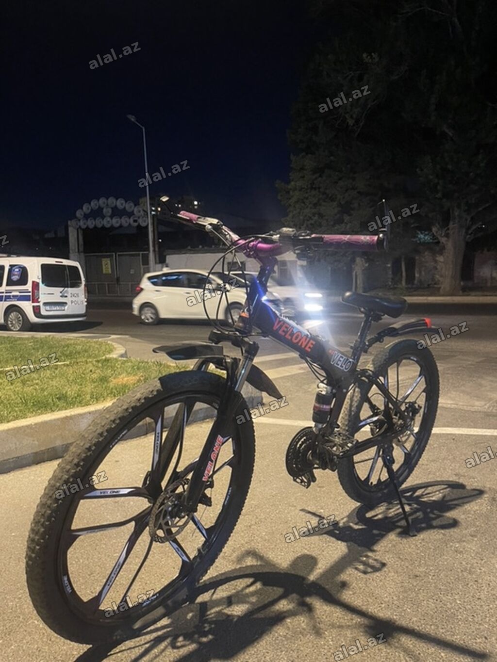 Salam Velone Markalı 26 ölçü velosibetdir Qatlanan 2 aydı alınıb çox