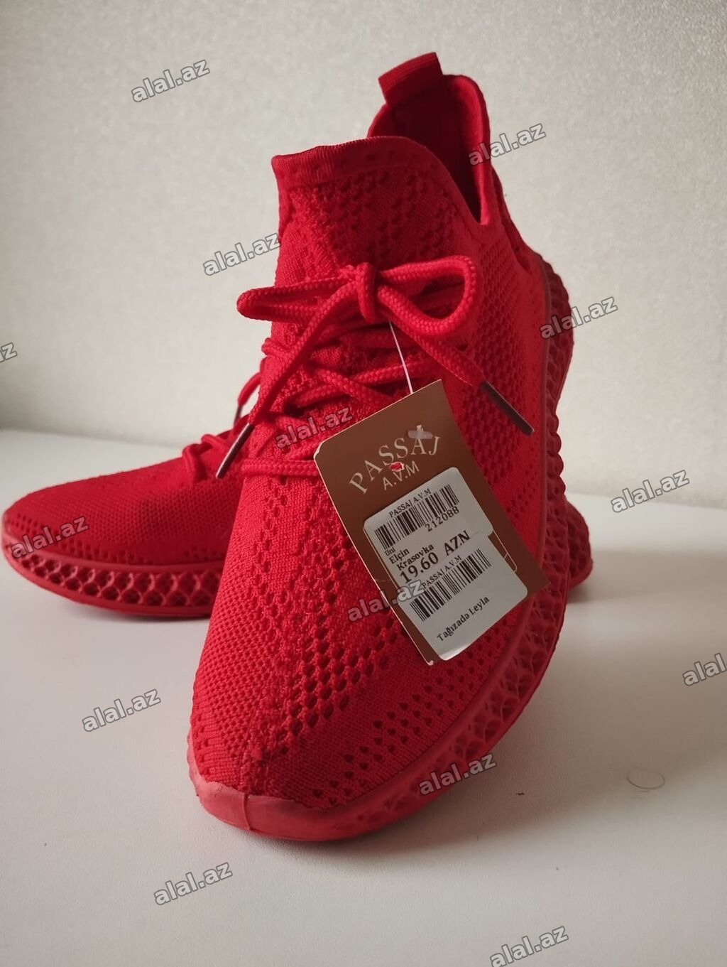 Gucci, Ölçü: 37, rəng - Qırmızı, Yeni