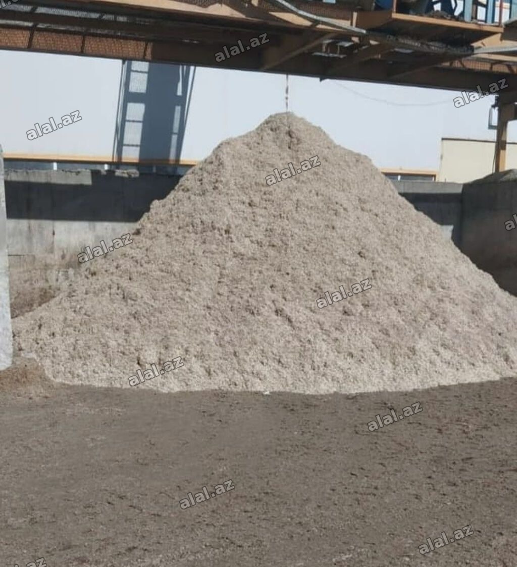 (1.1 - 1.2 ton) Çuğundur silosu heyvanların qidalanması üçün faydalı