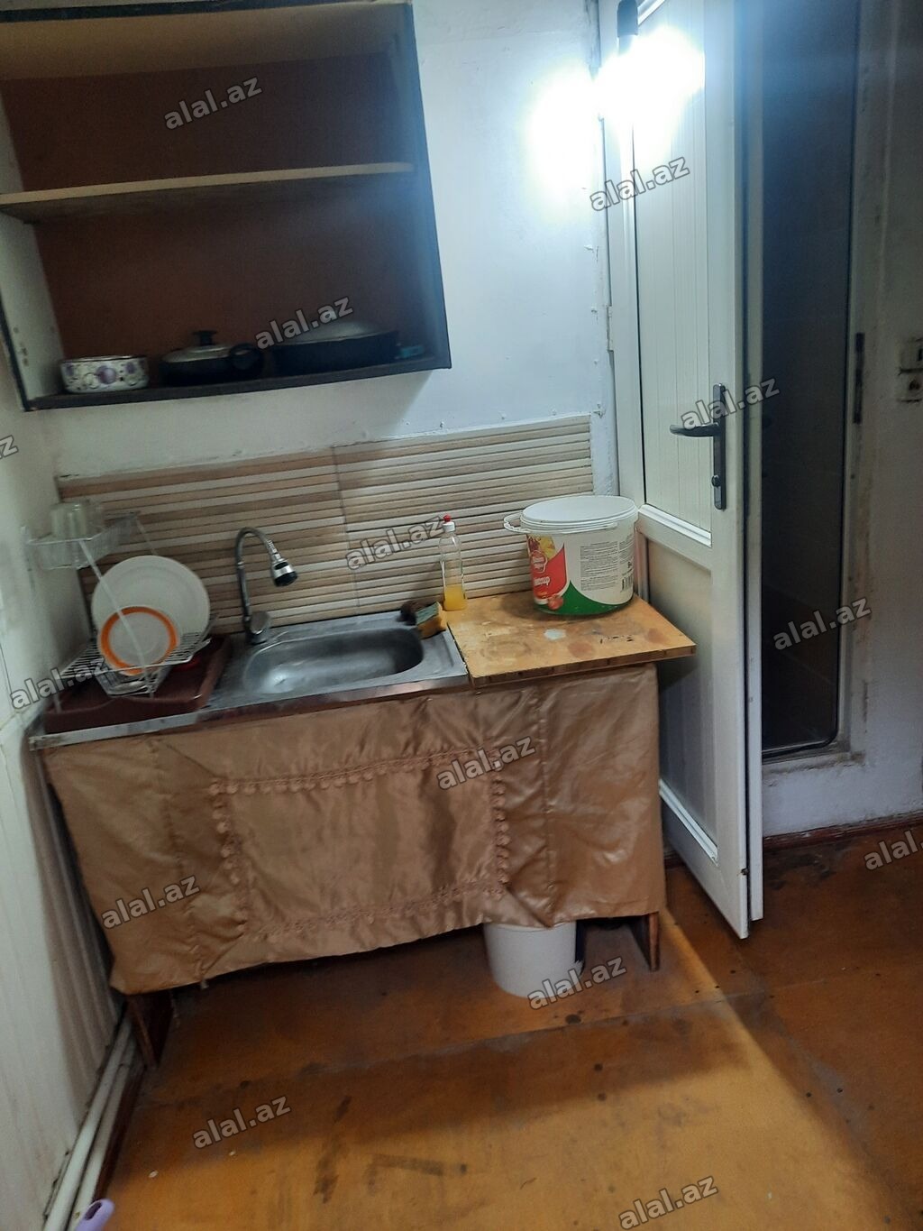 1otaq kiraye verilir xirdalanda yola yaxin,aaf parka yaxin 120 de