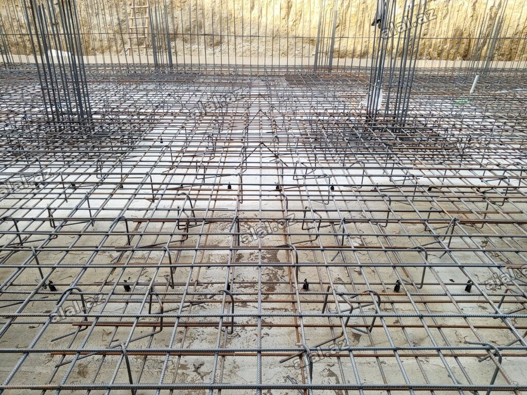 Beton malat işi görürəm ev tikməki görürəm ustayam kim istese
