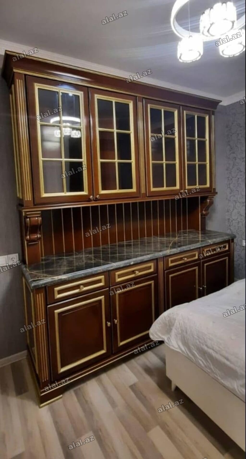 ✅Tecili metbex dolabi satılır 400 manata .İtalya mermeridi üstü.baha