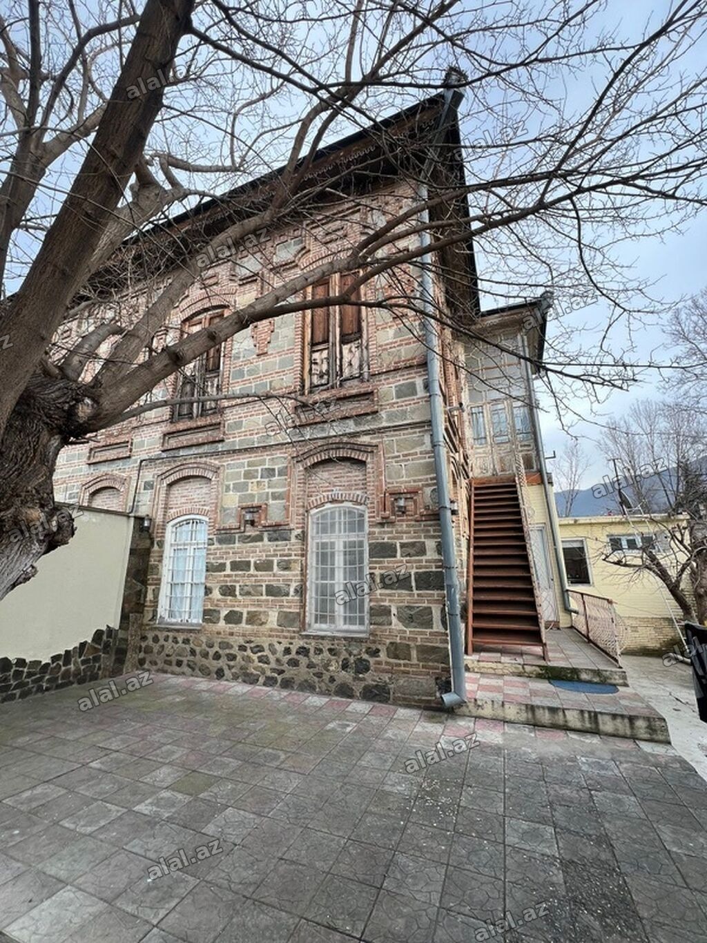 5 otaqlı, 117 kv. m, Kredit yoxdur, Orta təmir