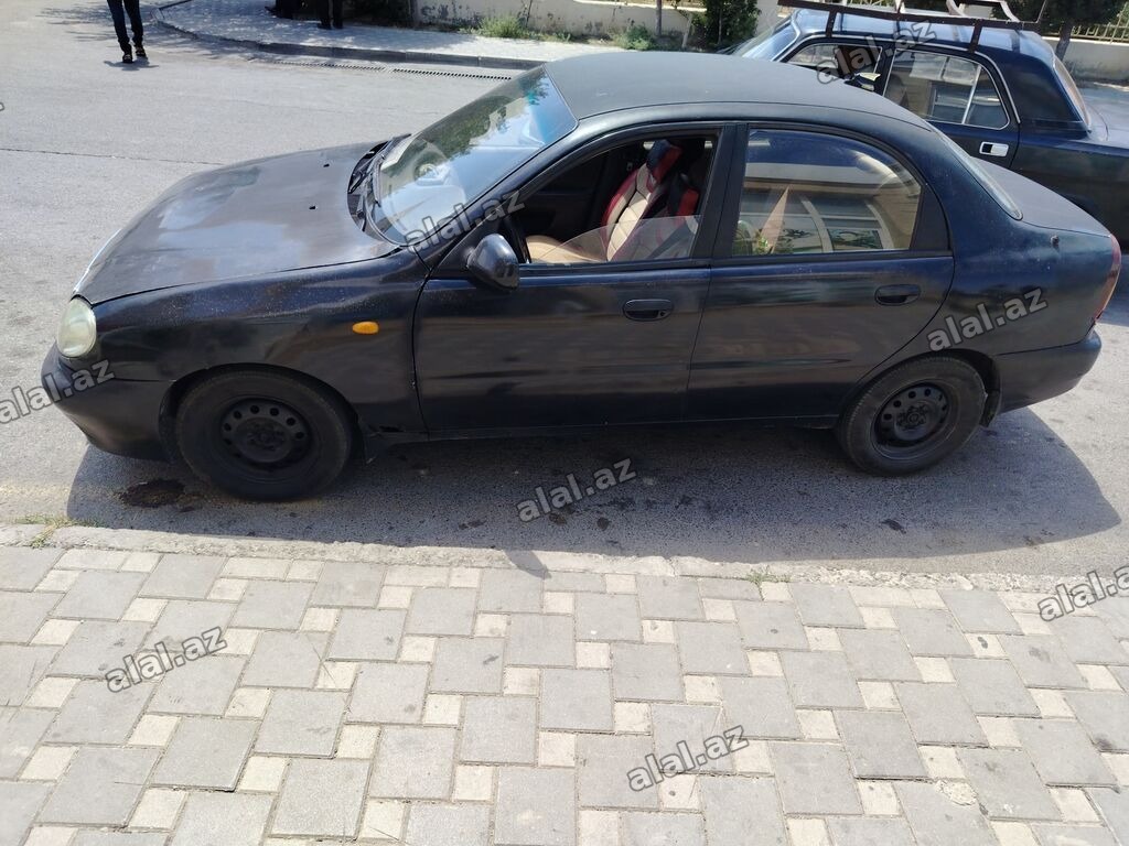 Daewoo Lanos: 1.5 l | 2010 il Sedan