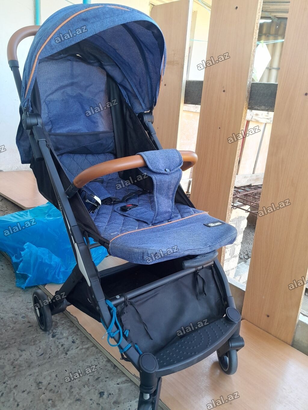 Klassik gəzinti arabası, Yeni, Cins: Oğlan