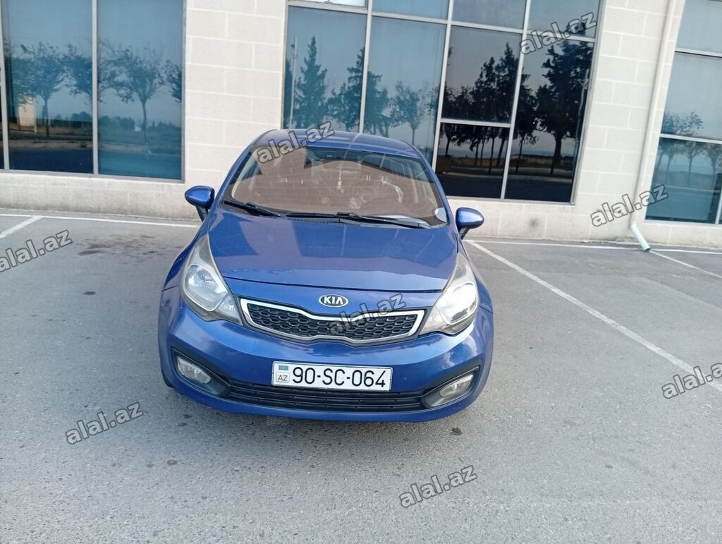 Kia Rio: 1.4 l | 2013 il Sedan